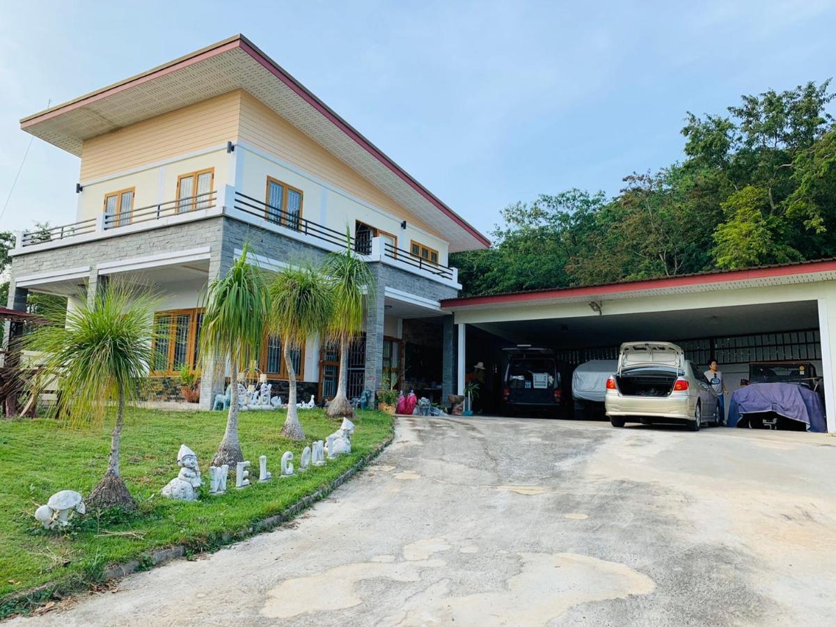 Baan Sampeenongg Khaoyai Villa Nong Nam Daeng Exterior photo